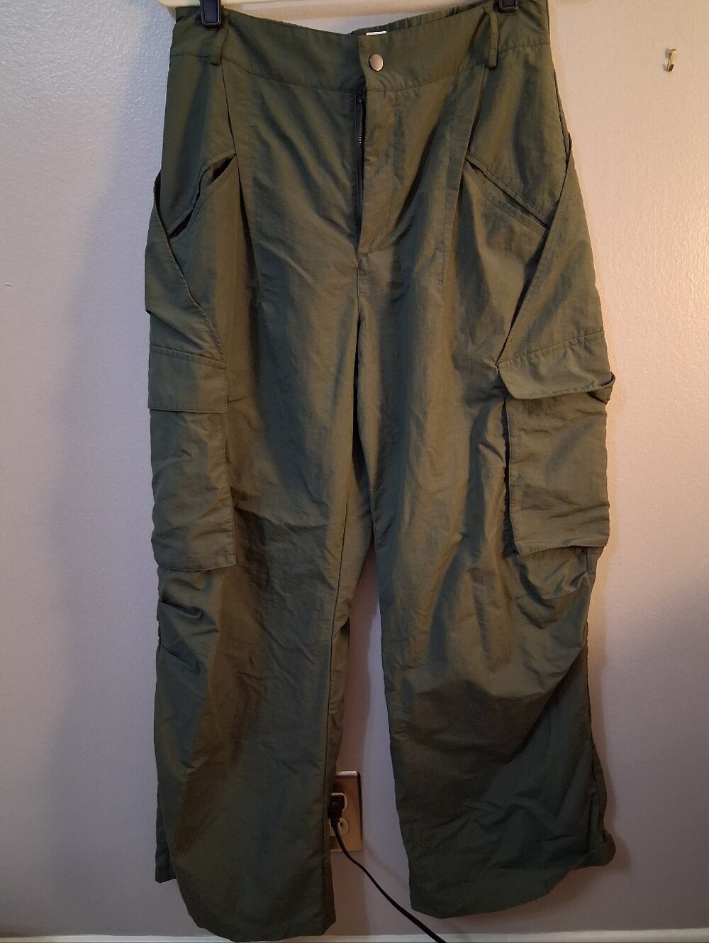 Halara High Waist Cargo Pants Size L